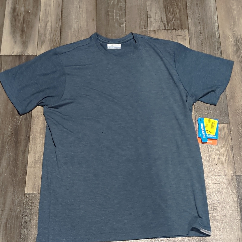 Columbia Omni-Wick Omni-Shade Blue Short Sleeve Crew Neck T-Shirt - Men's M